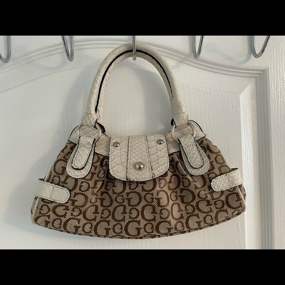 Guess small top handle bag - Picture 2 of 11